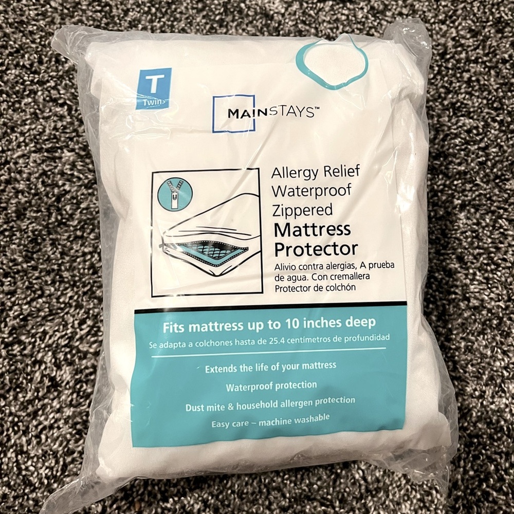 Brand new Twin mattress cover